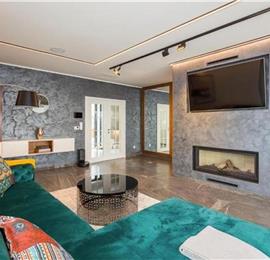 3 bedroom villa with infinity pool in Opatija, sleeps 6